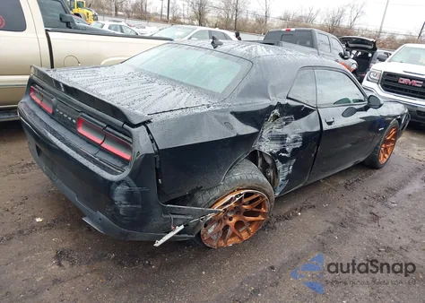 2015 Dodge Challenger R/T Plus z USA, uszkodzony, nr VIN 2C3CDZBT0FH819564